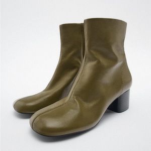 ZARA SOFT LEATHER ANKLE BOOTS